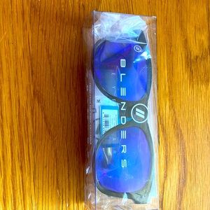 Blenders Tipsy Goat Polarized